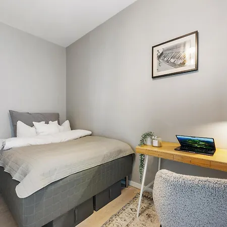 Apartmán Centre 3 Bedroom, Modern & Bright *