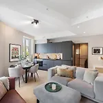 Apartmán Centre 3 Bedroom, Modern & Bright *