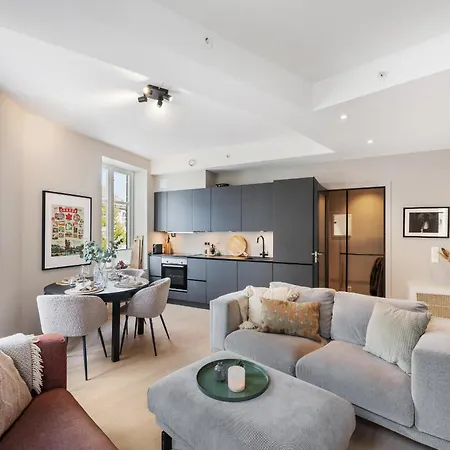 Apartamento Centre 3 Bedroom, Modern & Bright *